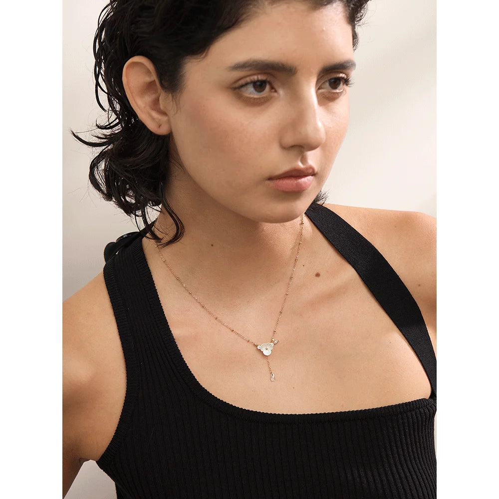 FleurShell Flower Necklace